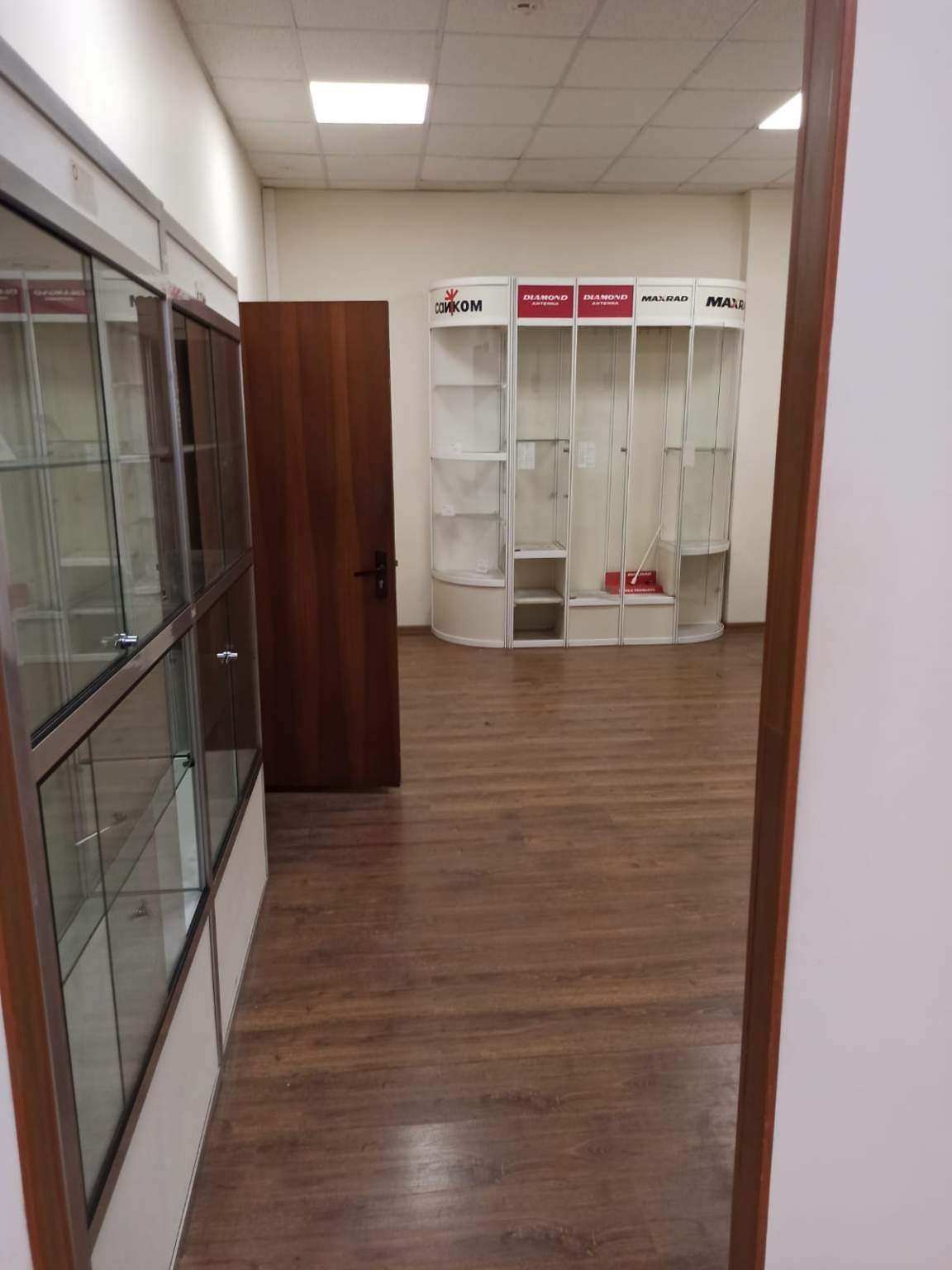 Сдам в аренду офис 479.4 м.кв.