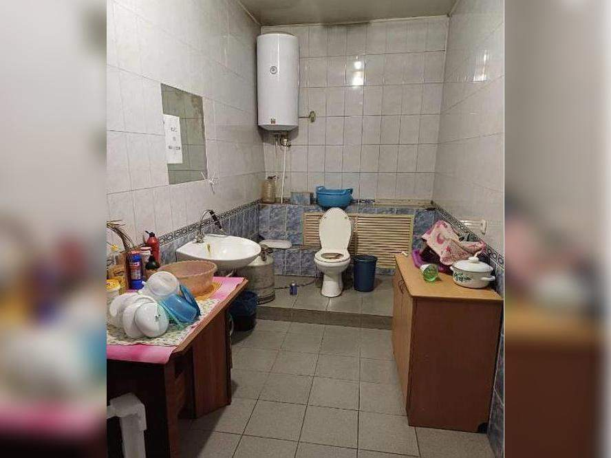 Продам склад 1245 м.кв.