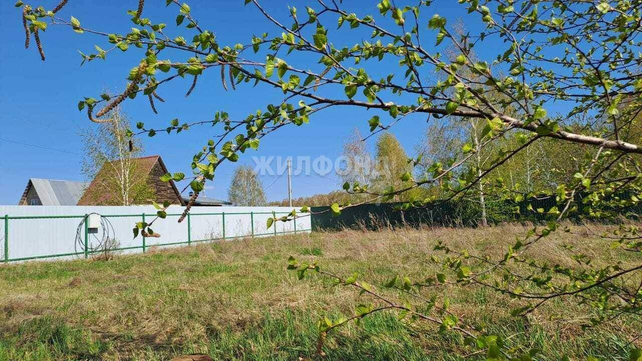 Продам земельный участок 2000 м.кв.