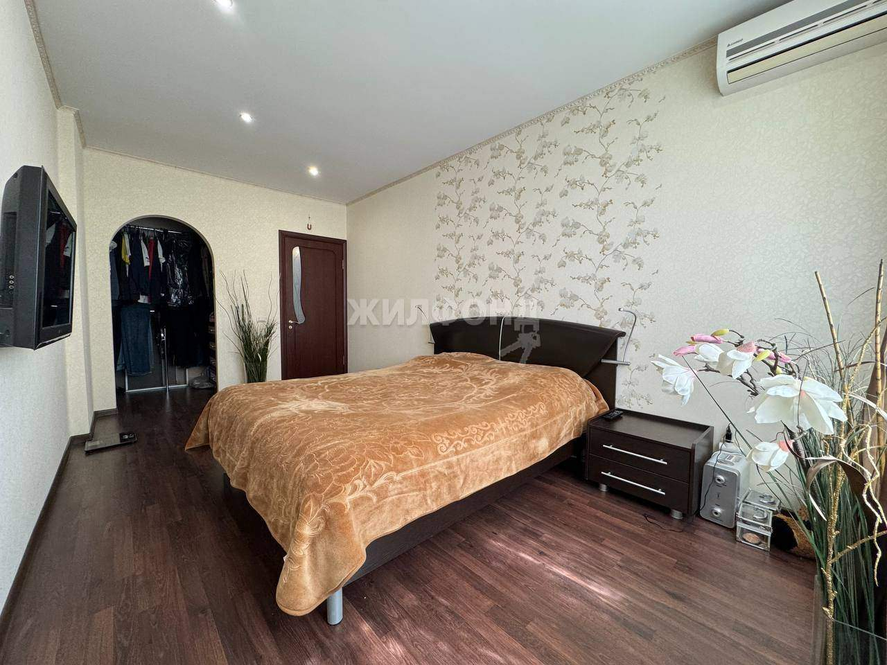 Квартира на продажу в Брянске, Красноармейская улица, 100 фото №10