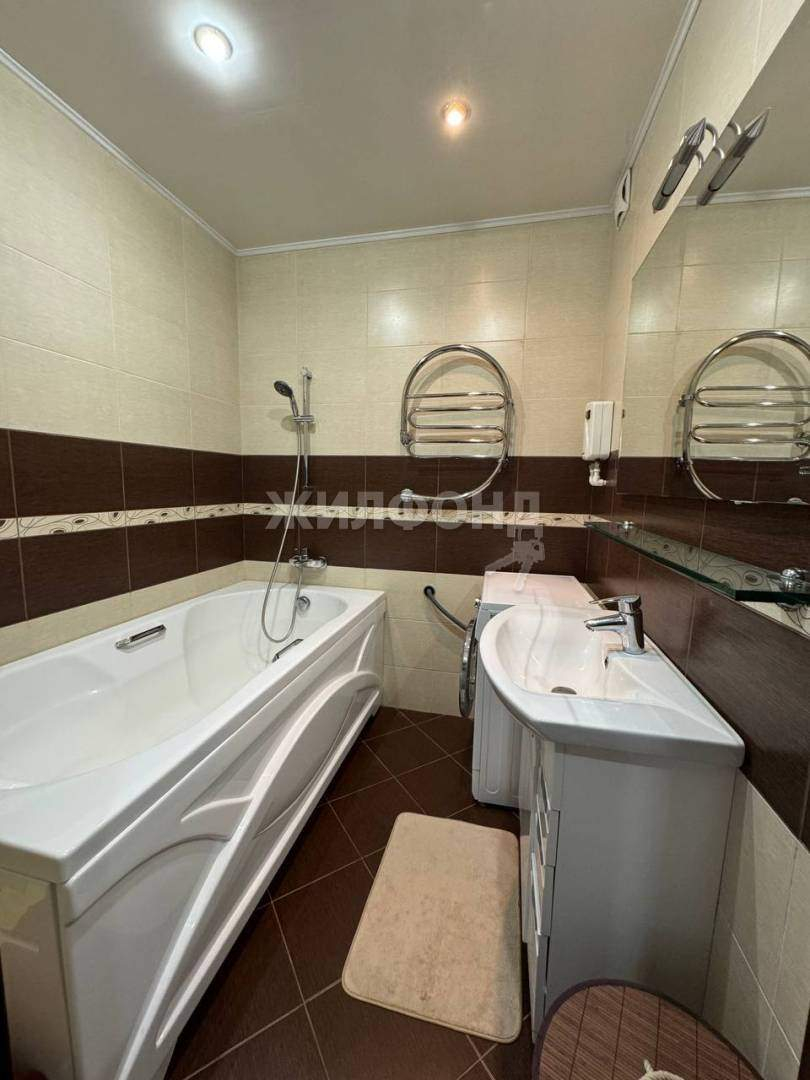 Квартира на продажу в Брянске, Красноармейская улица, 100 фото №14