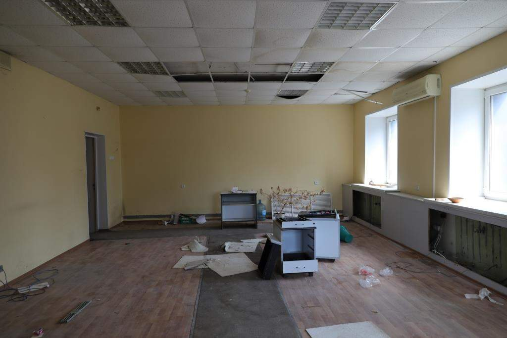 Продам торговое помещение 2602.4 м.кв.