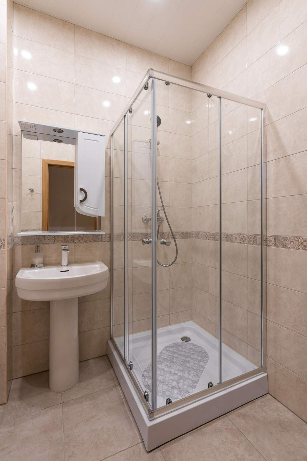 Квартира в аренду в Санкт-Петербурге, Невский проспект, 141 фото №10