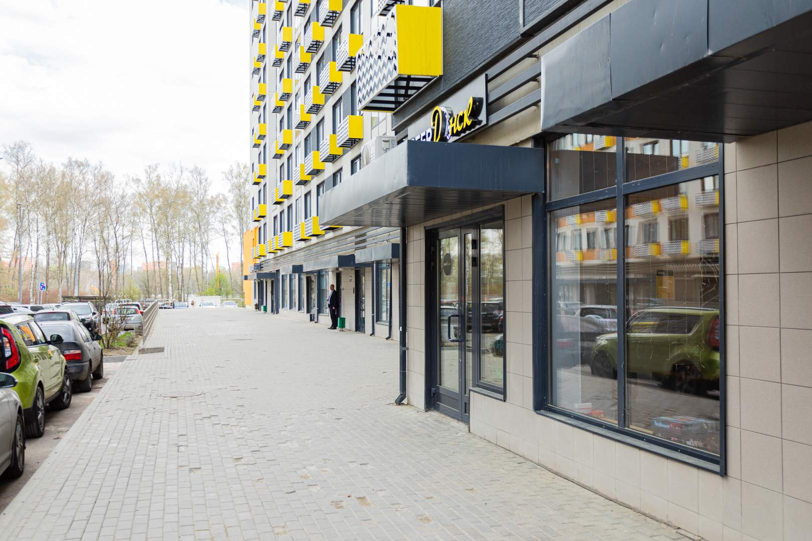 Сдам в аренду помещение свободного назначения 76.9 м.кв.