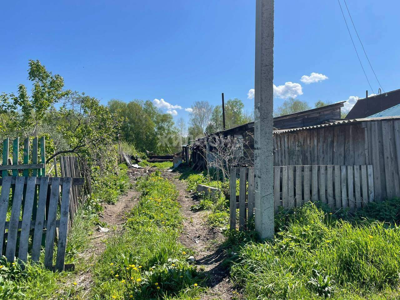 Продам земельный участок 683 м.кв.