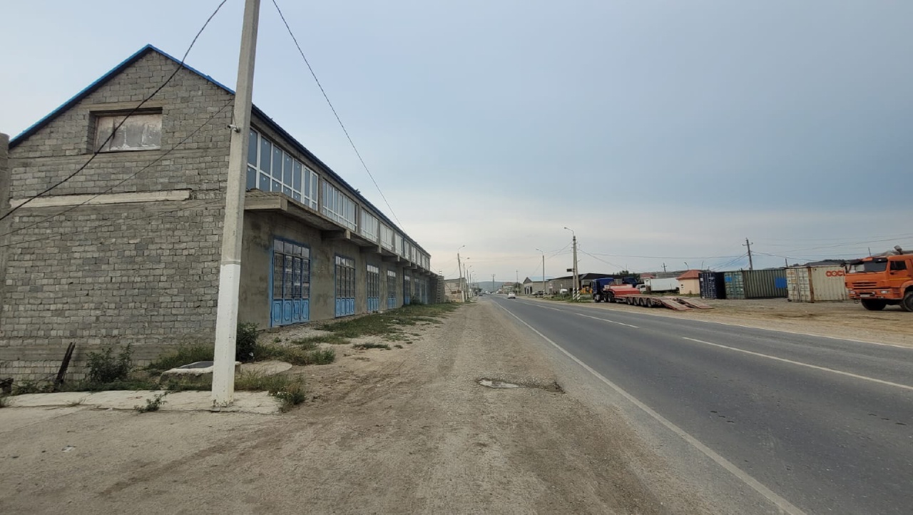 Сдам в аренду торговое помещение 900 м.кв.