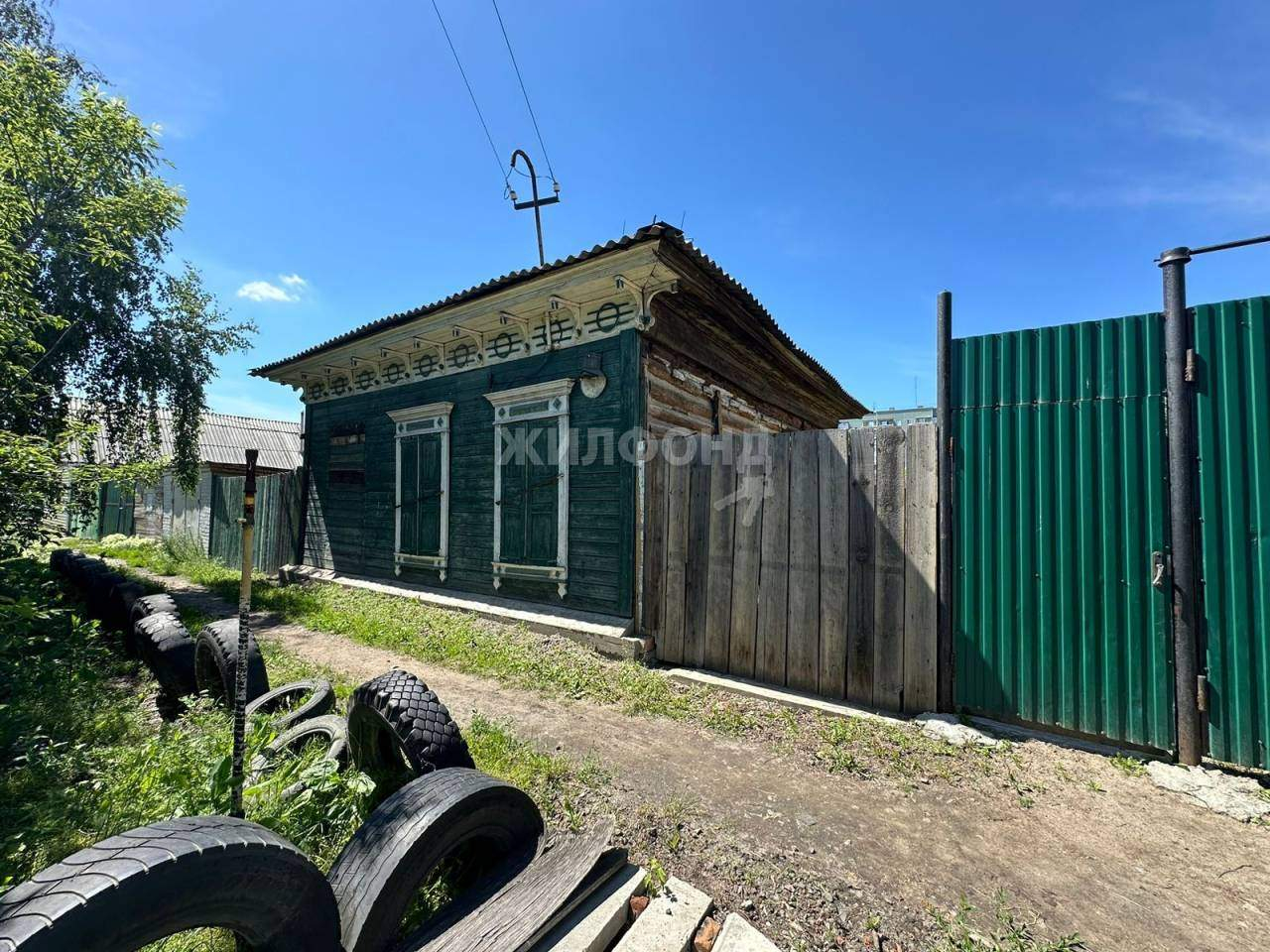 Продам земельный участок 633 м.кв.