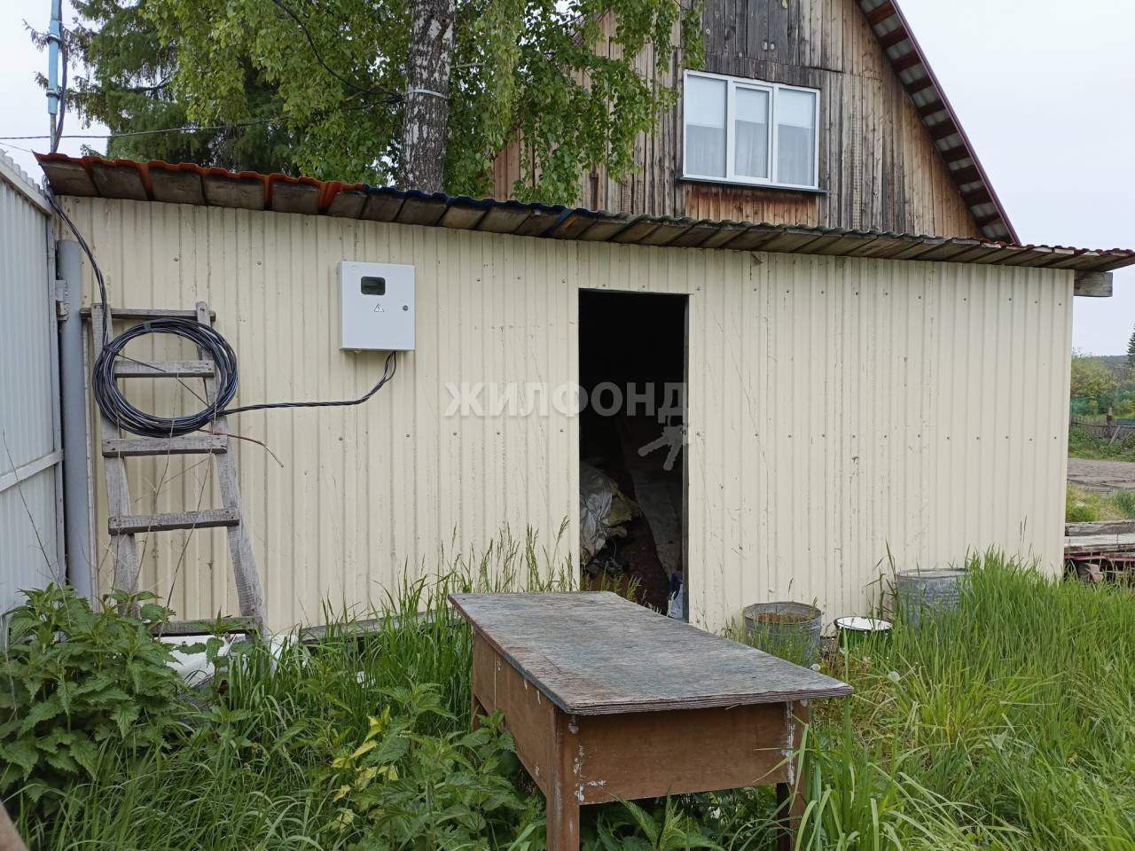 Продам земельный участок 640 м.кв.