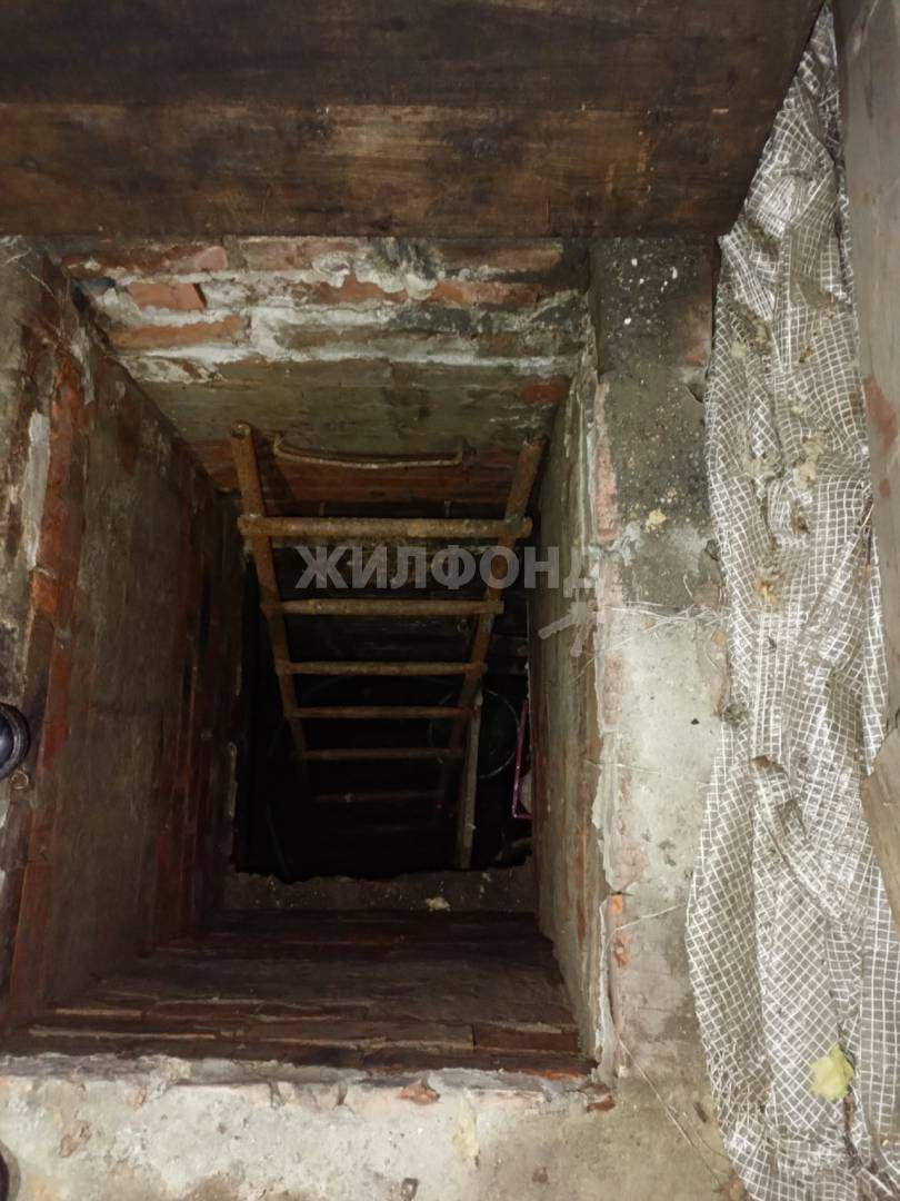 Продам земельный участок 640 м.кв.