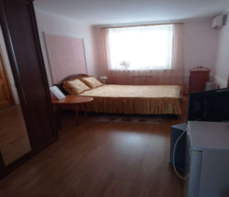 Продам торговое помещение 955.9 м.кв.