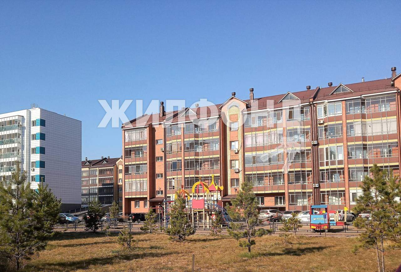 Продажа: Квартира 35.6 м², этаж 1/5, по адресу Россия, Республика Хакасия,  Абакан, Авиаторов улица, д.4 - по цене 4600000 руб. на ПроНедвижимость