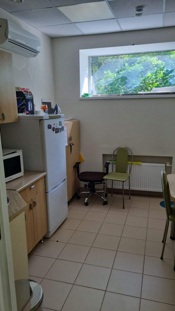 Сдам в аренду офис 135.3 м.кв.