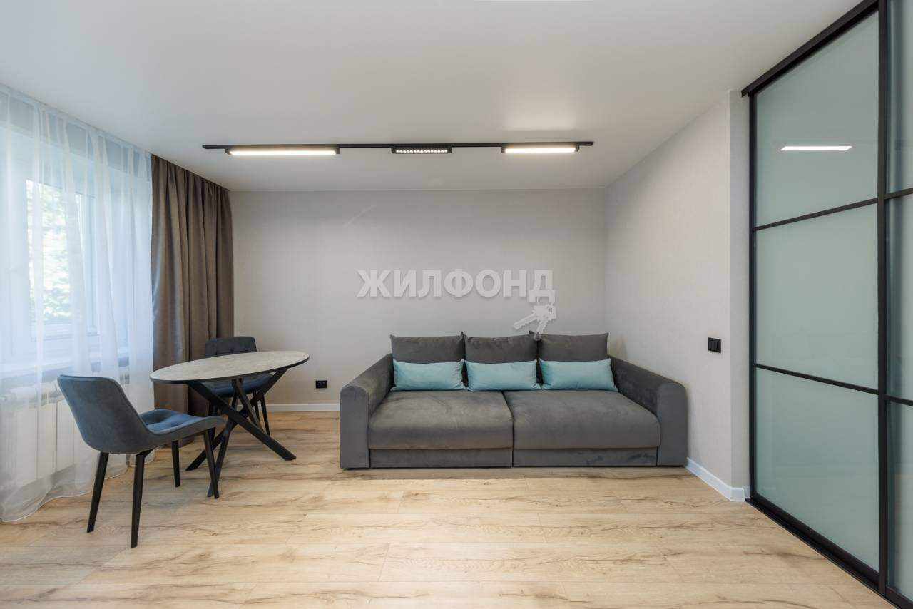 Квартира на продажу в Брянске, Пушкина улица, 76 фото №2