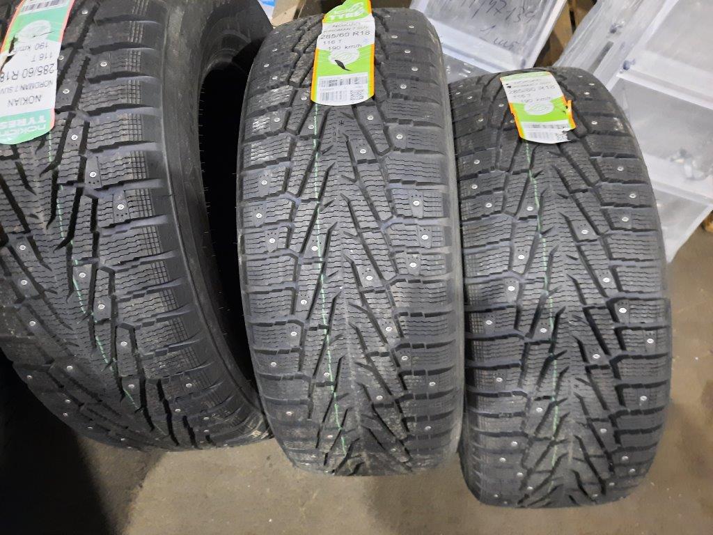 Автошина 285/60R18 Nokian Nordman 7 SUV (зимние, шипы), 2019 г.в., Томск.