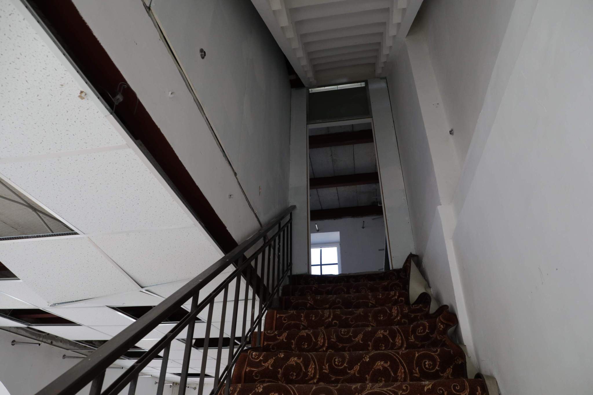 Сдам в аренду офис 707.7 м.кв.