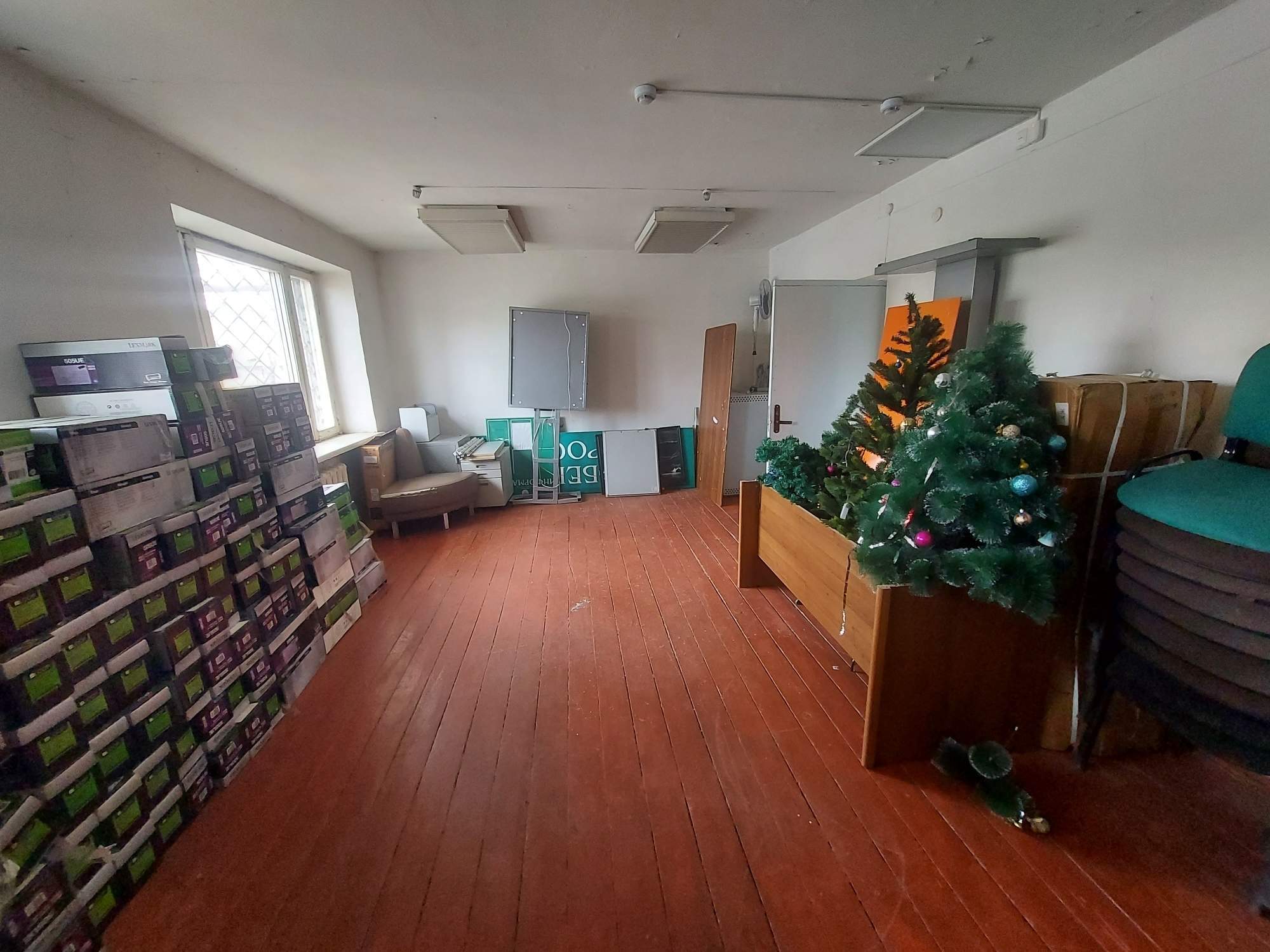 Продам помещение свободного назначения 320.7 м.кв.