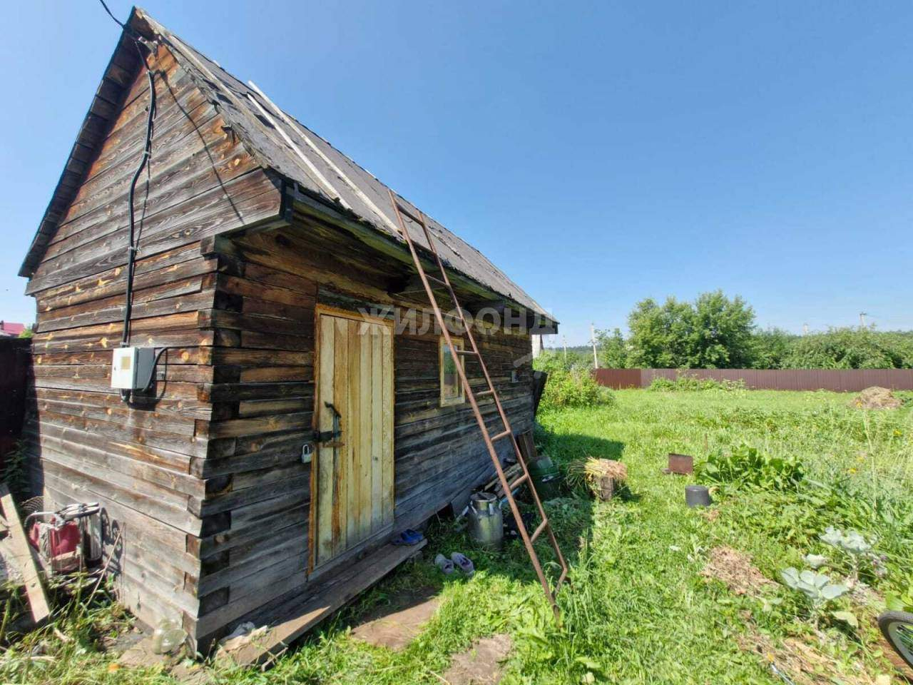 Продам земельный участок 488 м.кв.