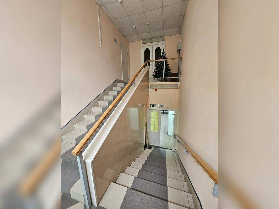 Продам помещение свободного назначения 211.3 м.кв.