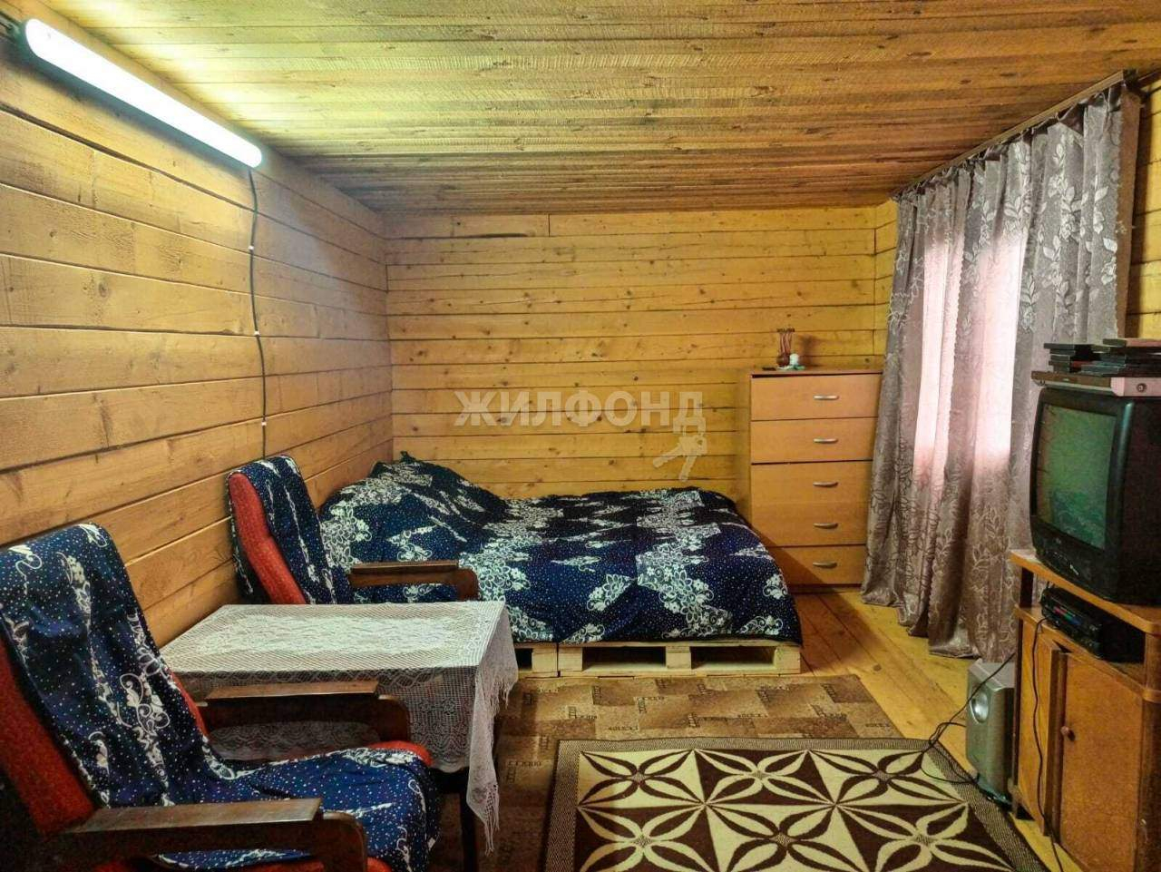 Продам земельный участок 1009 м.кв.