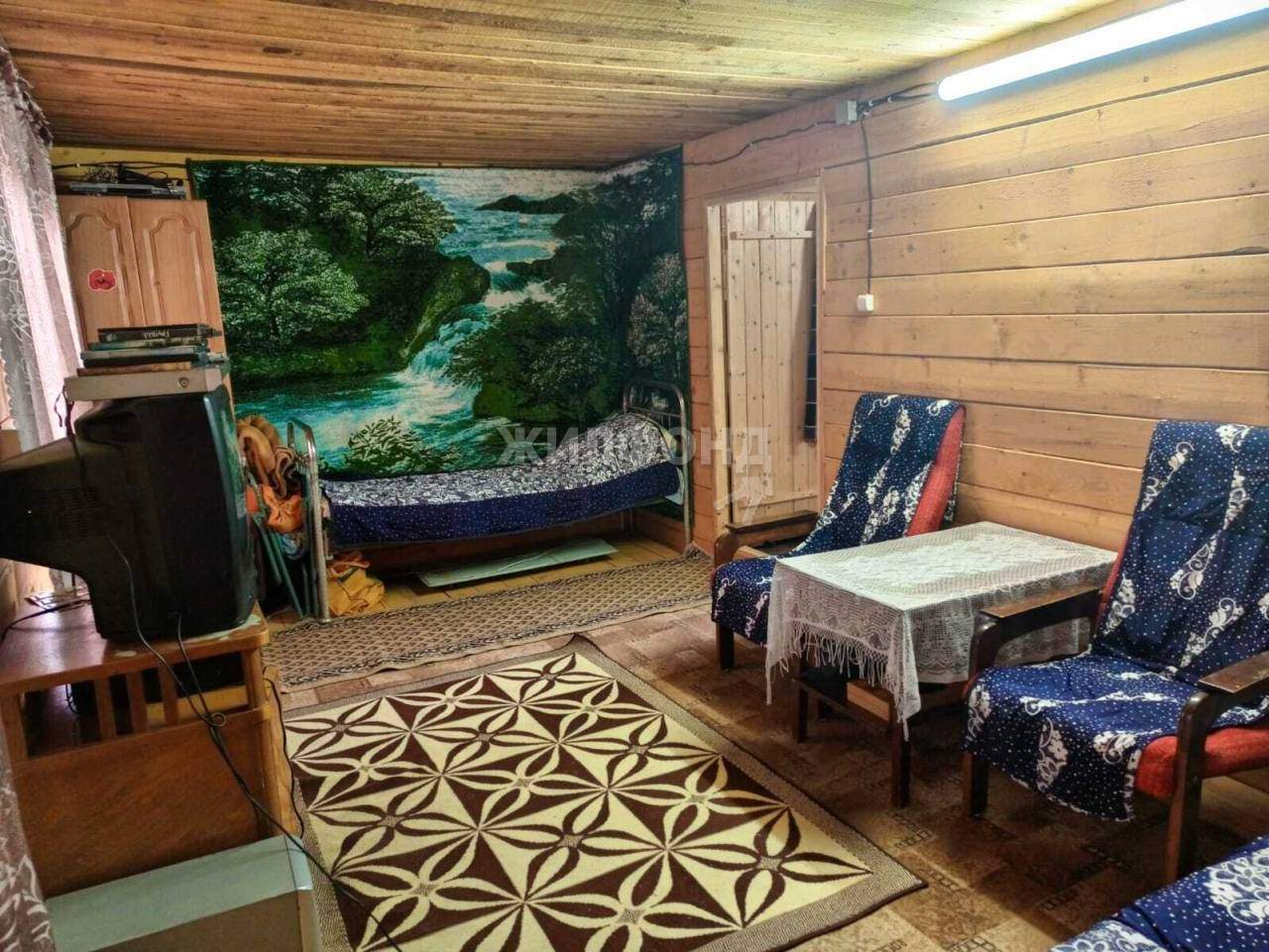 Продам земельный участок 1009 м.кв.