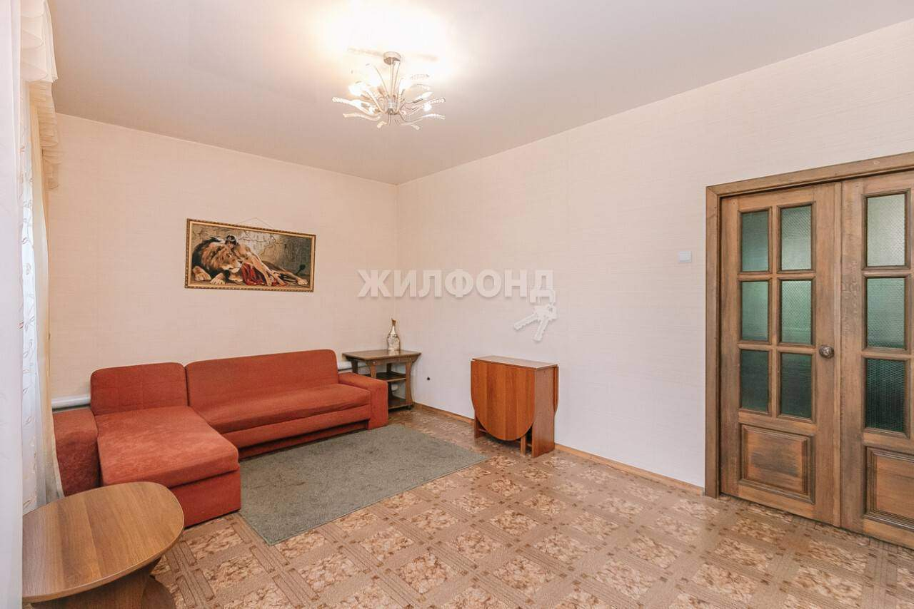Дом на продажу в Новосибирске, Нахимова улица фото №4