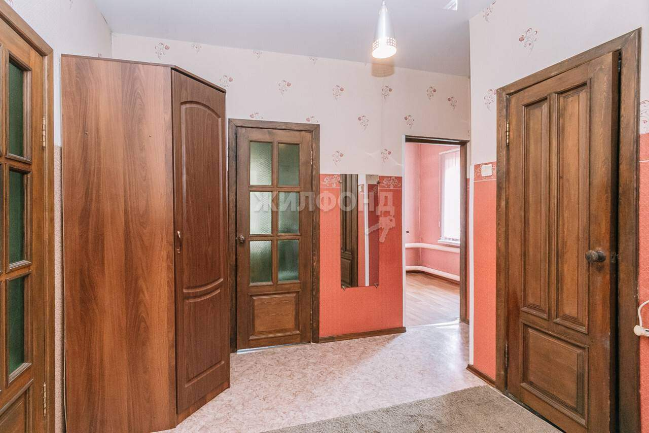 Дом на продажу в Новосибирске, Нахимова улица фото №15