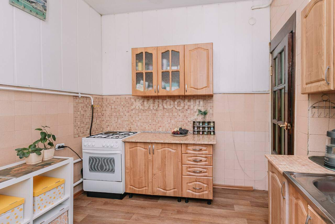 Дом на продажу в Новосибирске, Нахимова улица фото №14