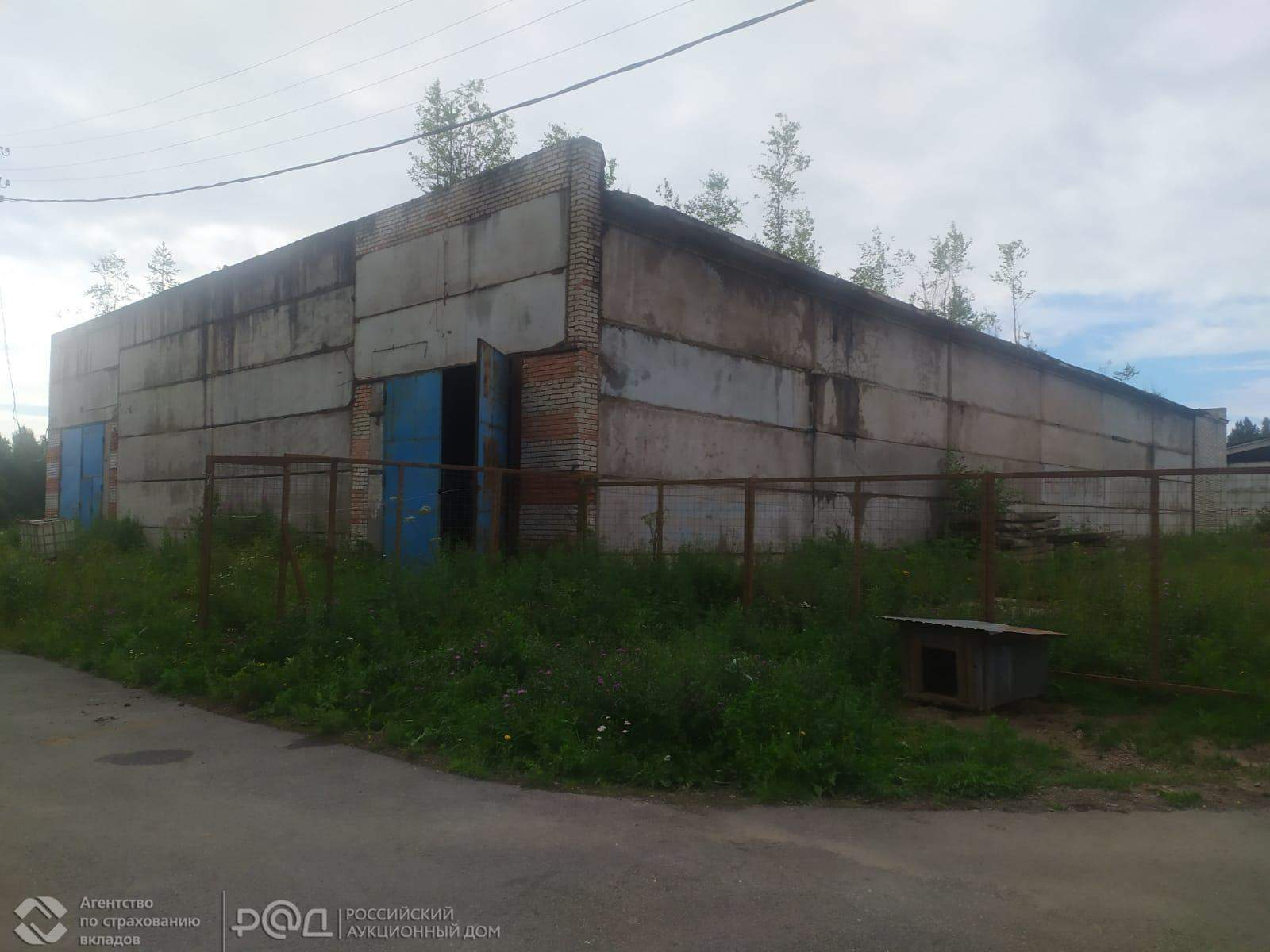 Продам торговое помещение 8315.6 м.кв.