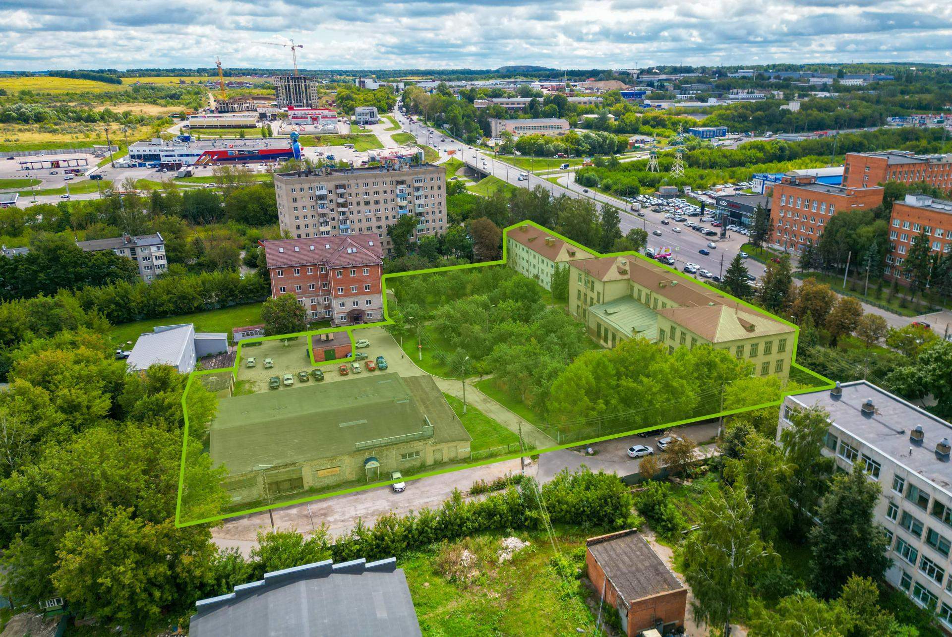 Продам торговое помещение 4311.1 м.кв.