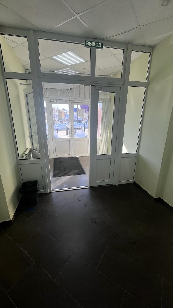 Продам торговое помещение 515.6 м.кв.