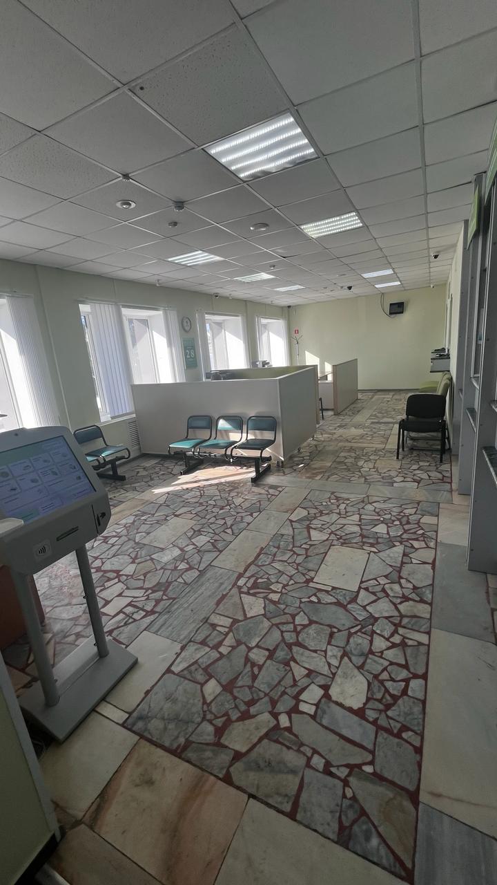 Продам торговое помещение 515.6 м.кв.