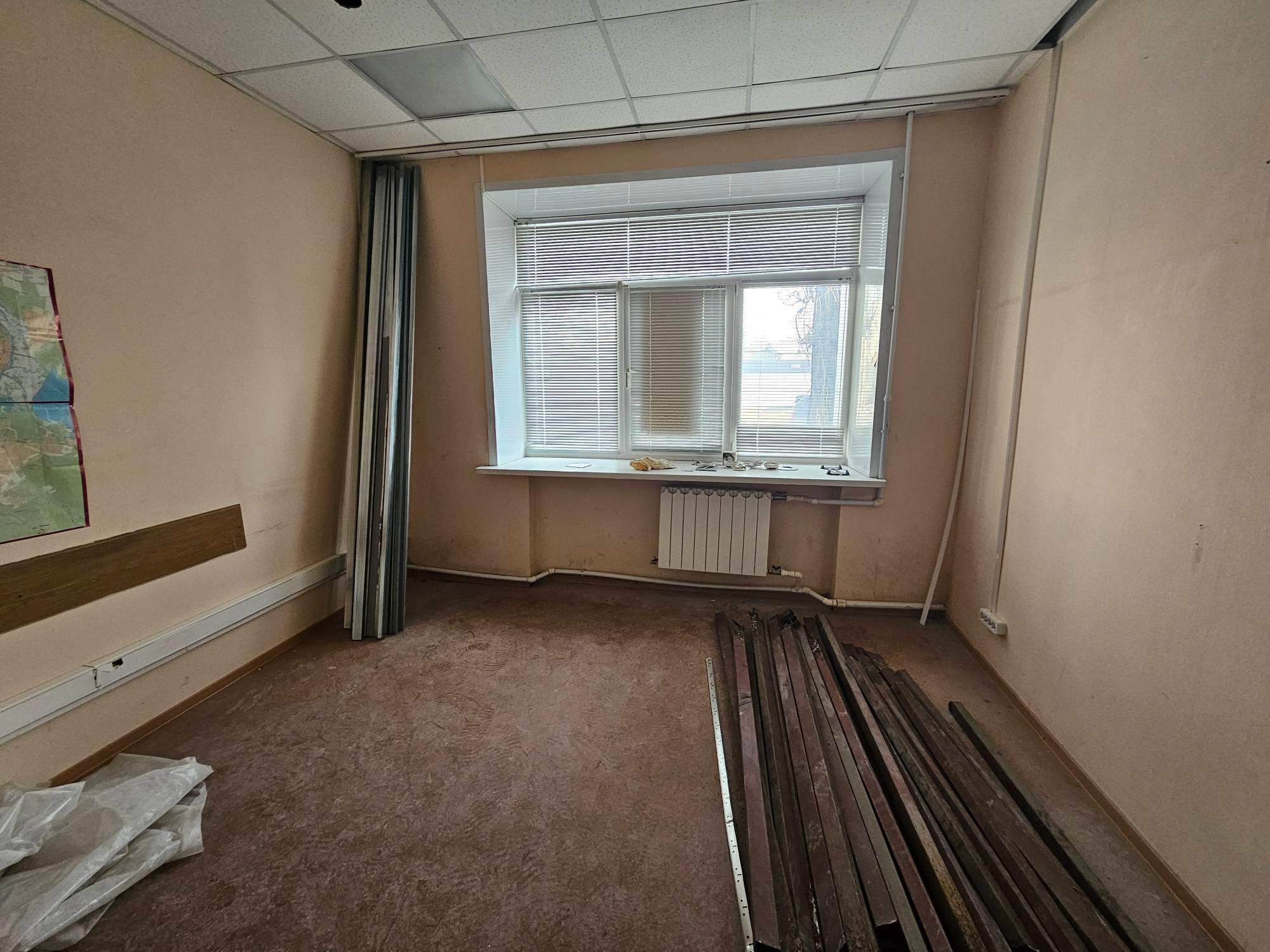 Продам торговое помещение 135 м.кв.