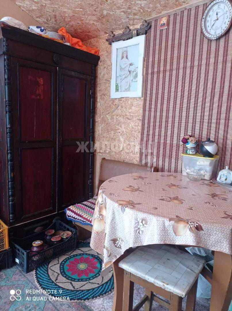 Продам земельный участок 729 м.кв.