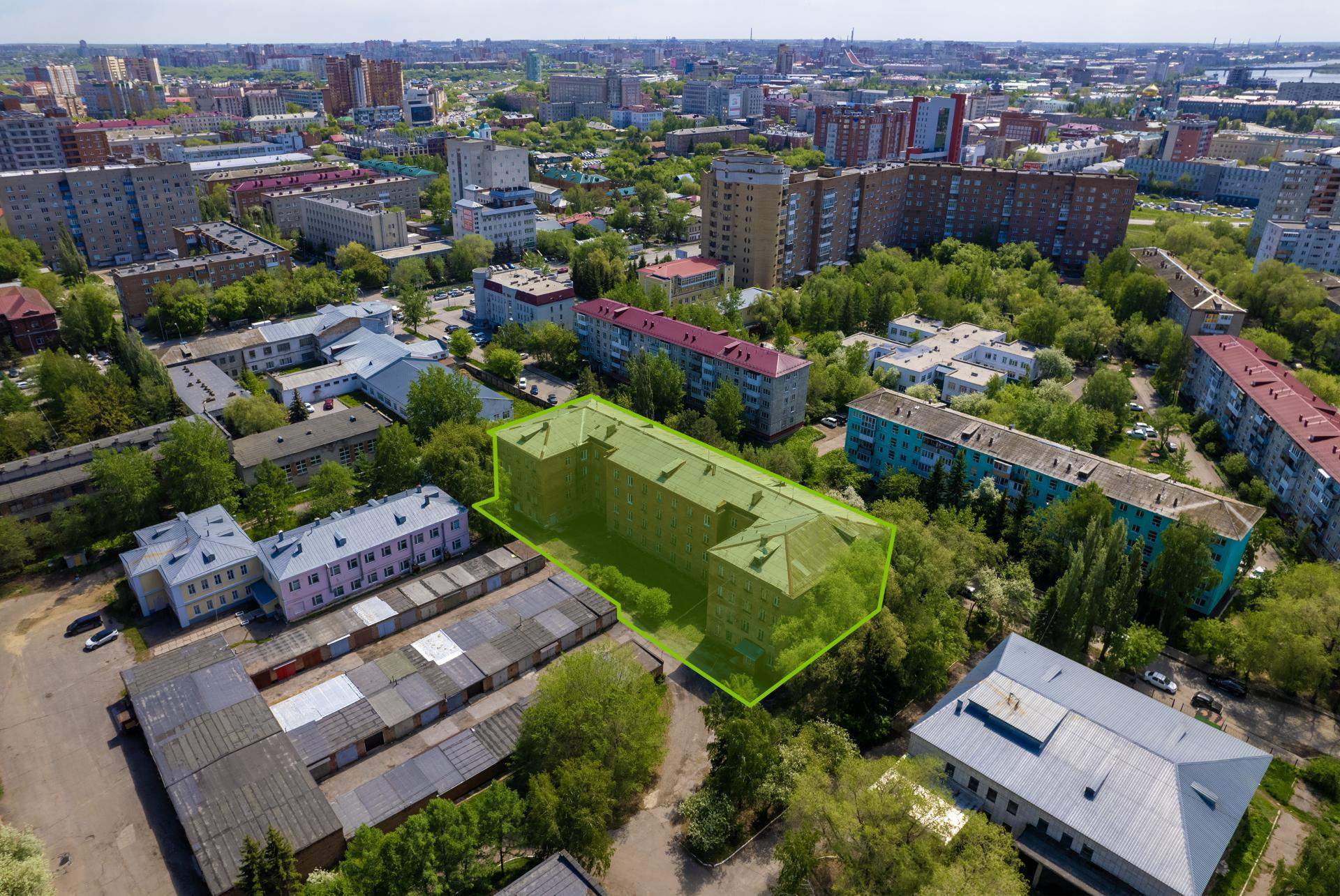 Продам торговое помещение 4142.8 м.кв.