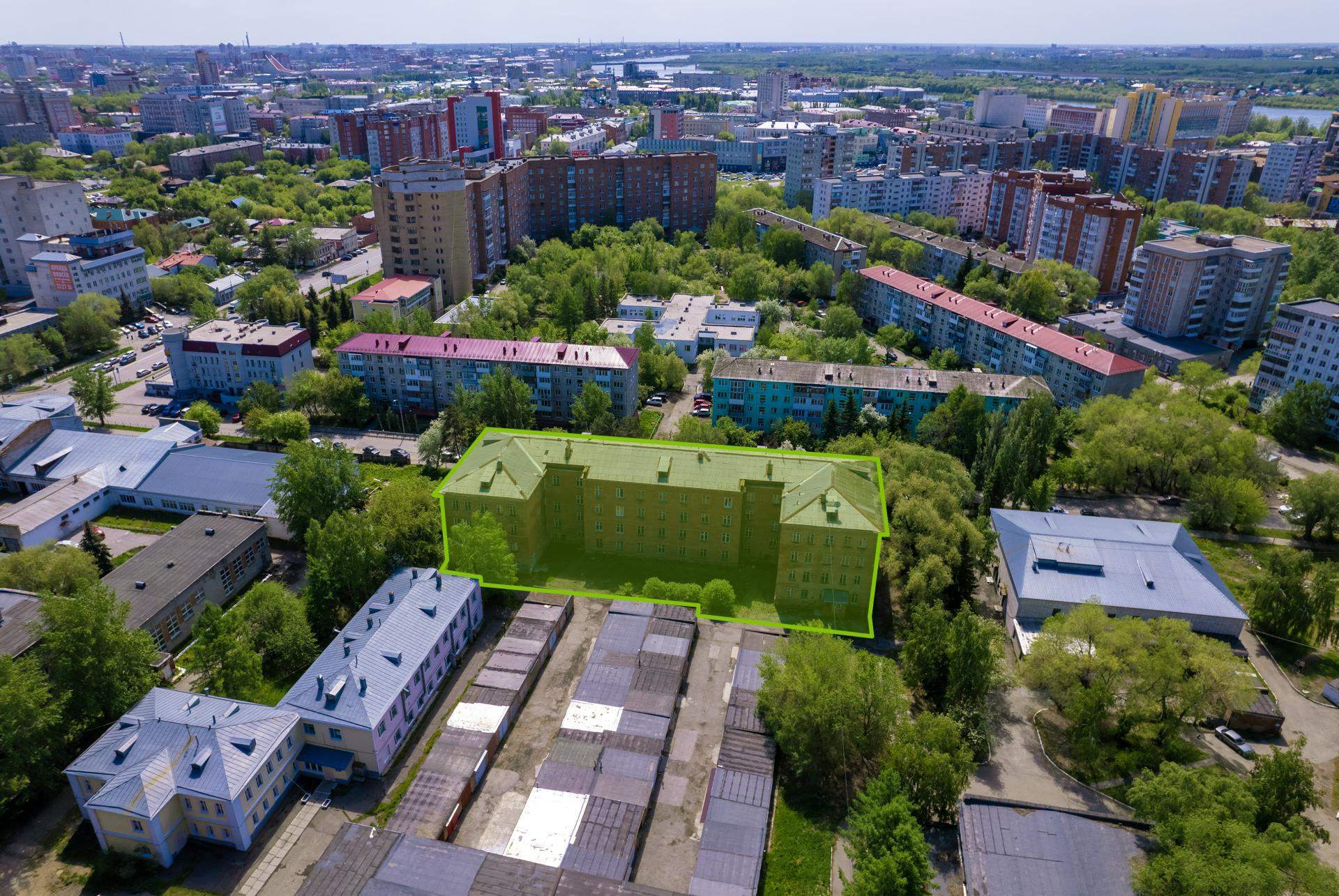 Продам торговое помещение 4142.8 м.кв.