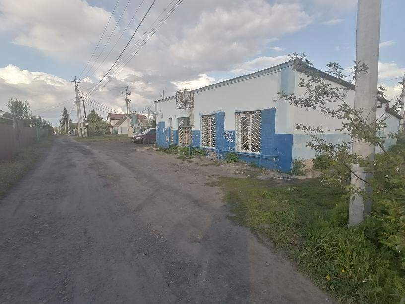 Продам торговое помещение 133.9 м.кв.