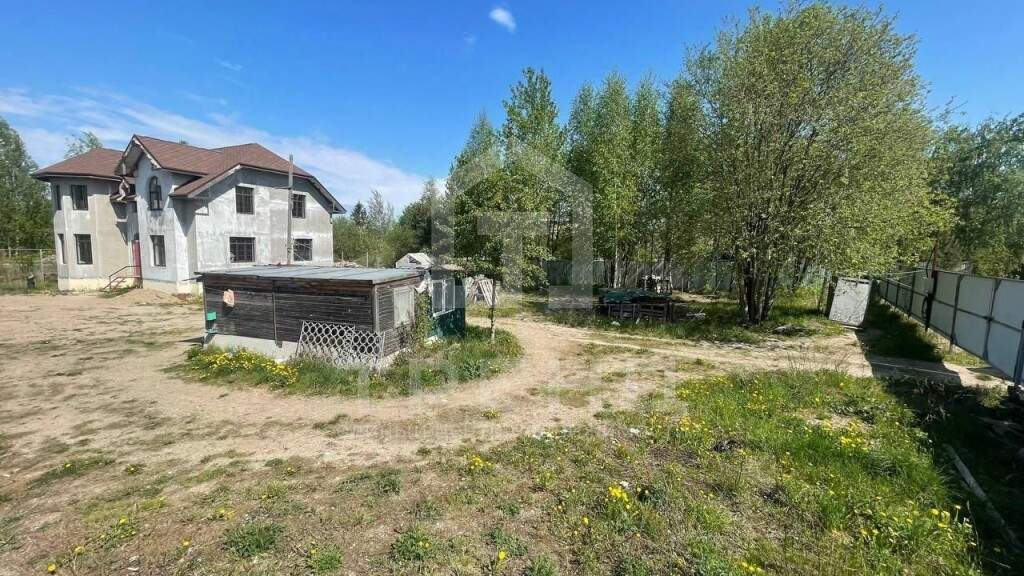 Продам земельный участок 1250 м.кв.