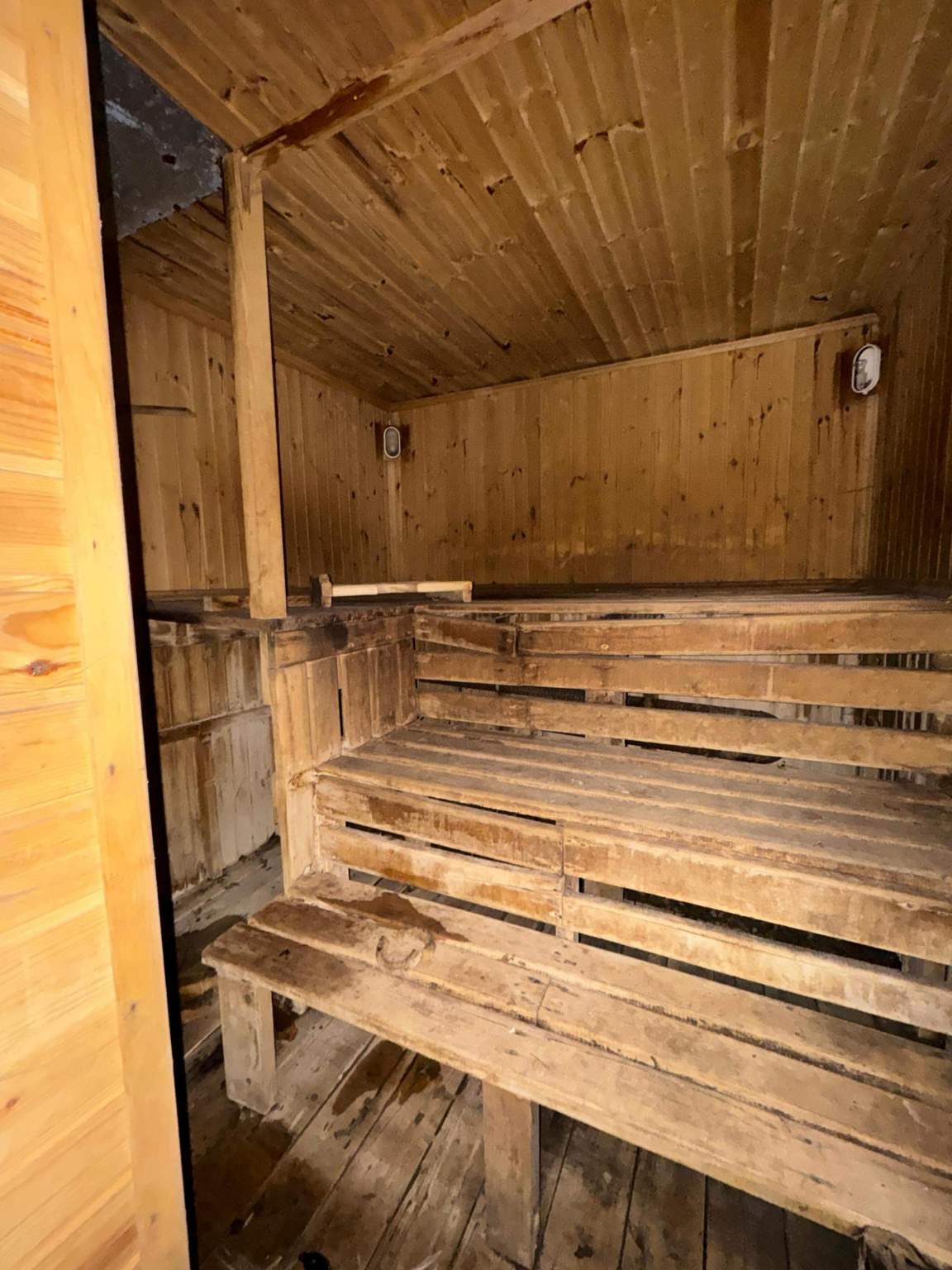 Продам торговое помещение 229.7 м.кв.