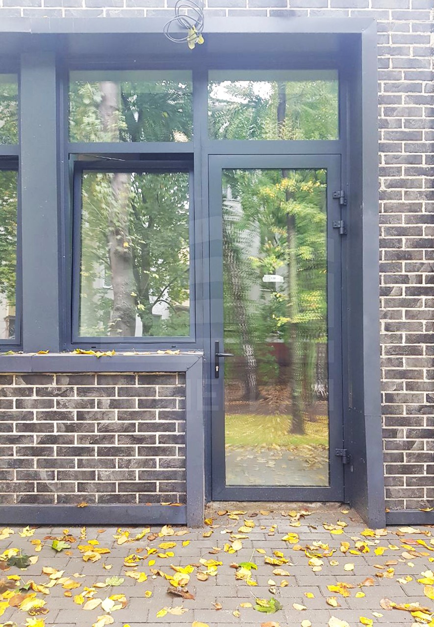 Сдам в аренду помещение свободного назначения 12.2 м.кв.