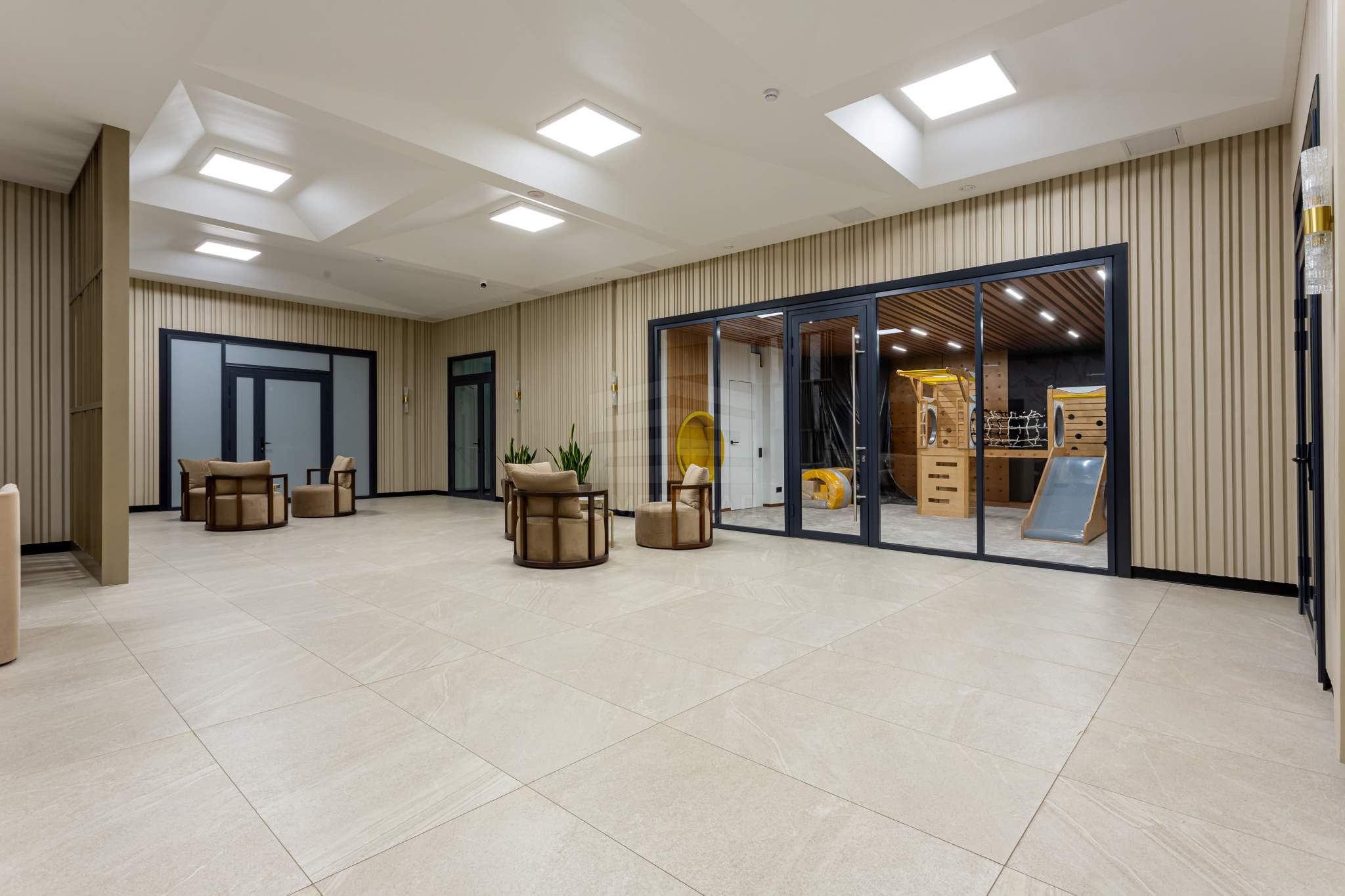 Сдам в аренду помещение свободного назначения 65.3 м.кв.