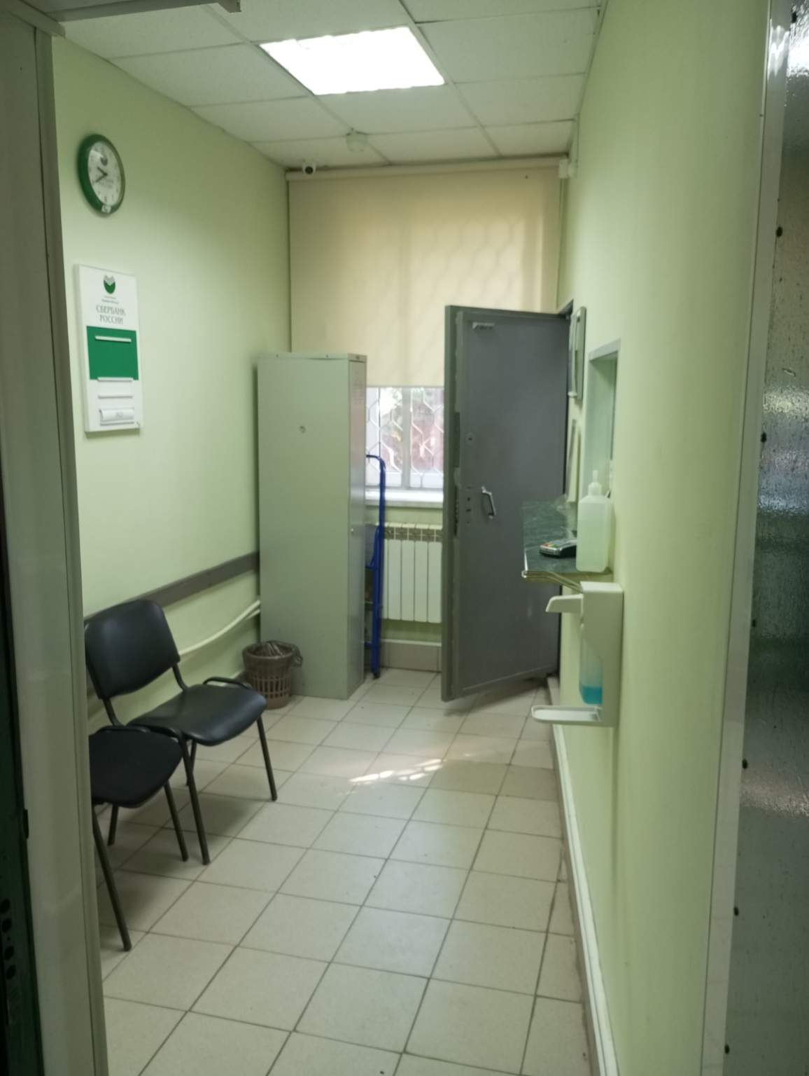 Продам помещение свободного назначения 14.9 м.кв.