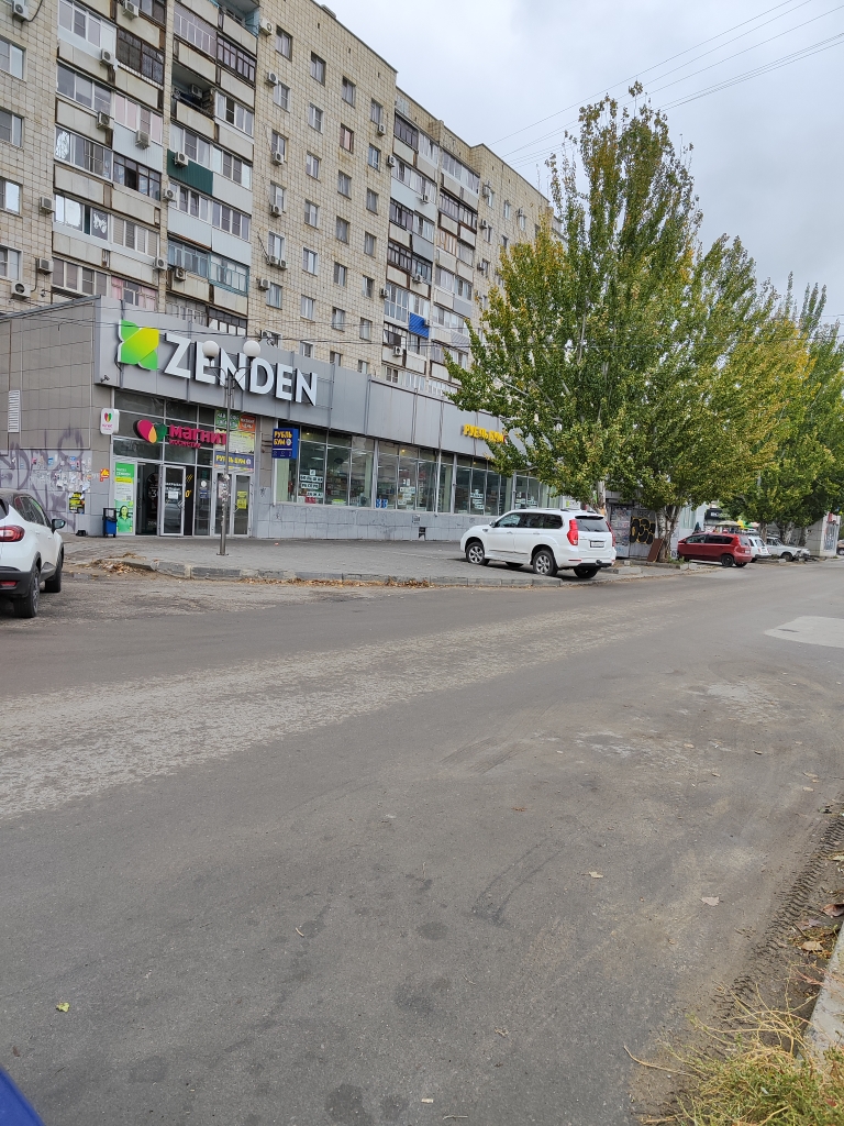 Сдам в аренду магазин 359.4 м.кв.
