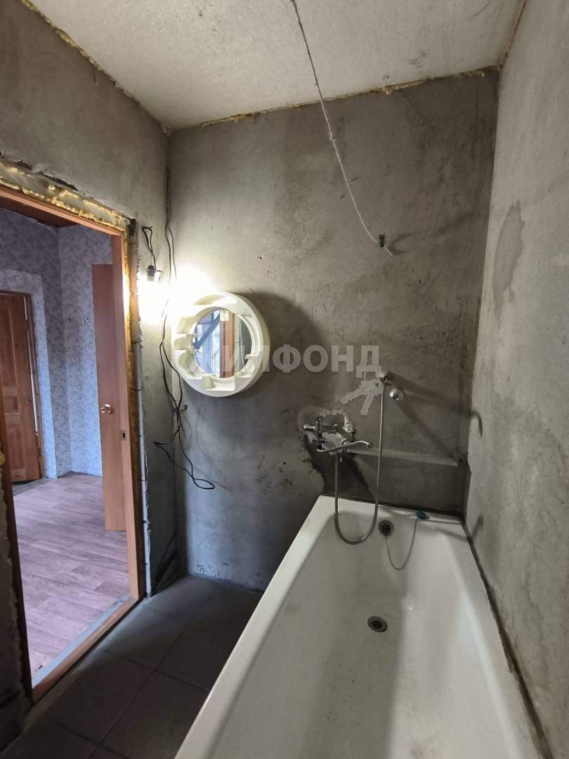 Дом на продажу в Новосибирске, Яснополянская улица фото №11