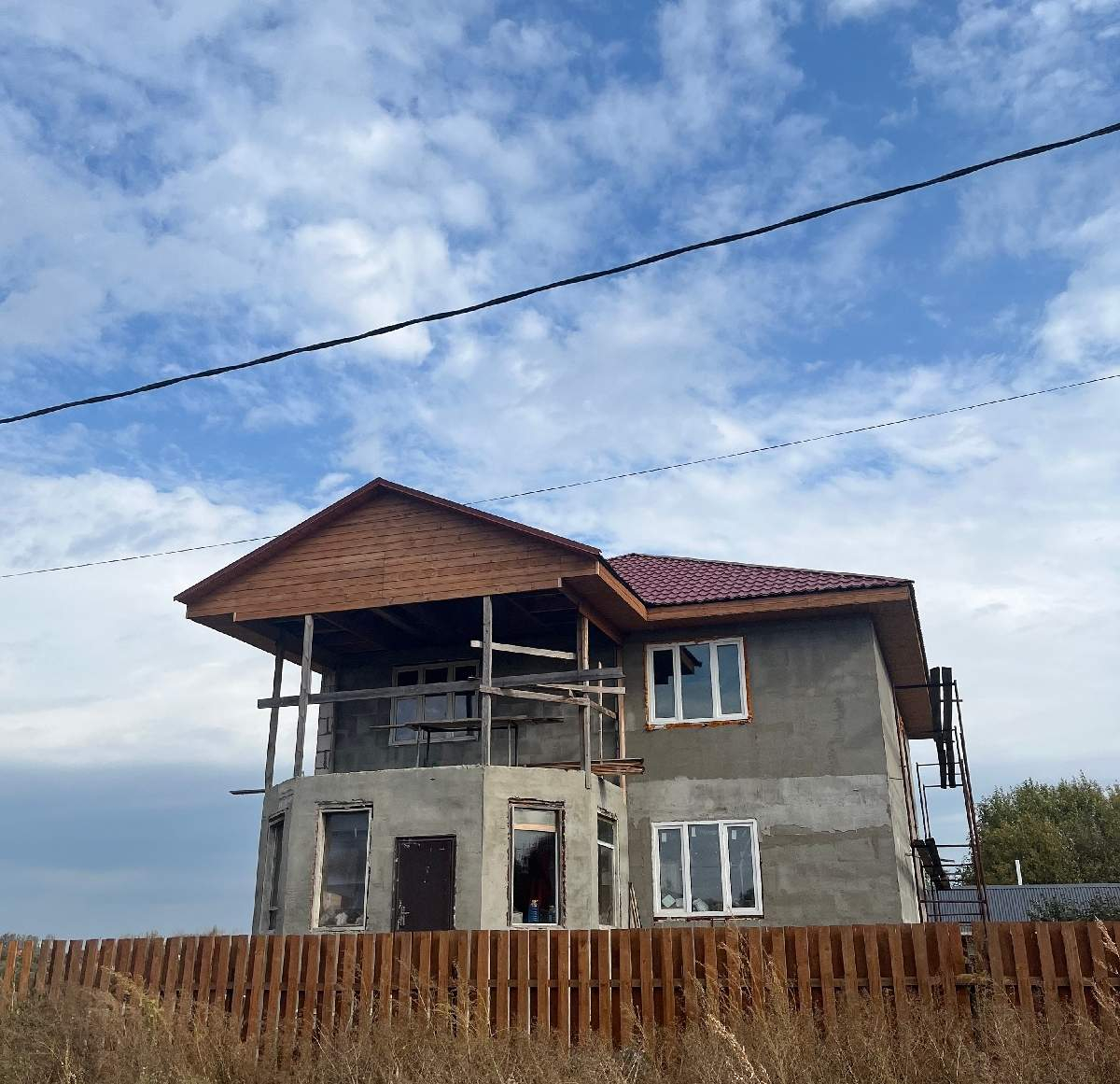 Дом на продажу в Луховице, Калиновая улица, 8 фото №1
