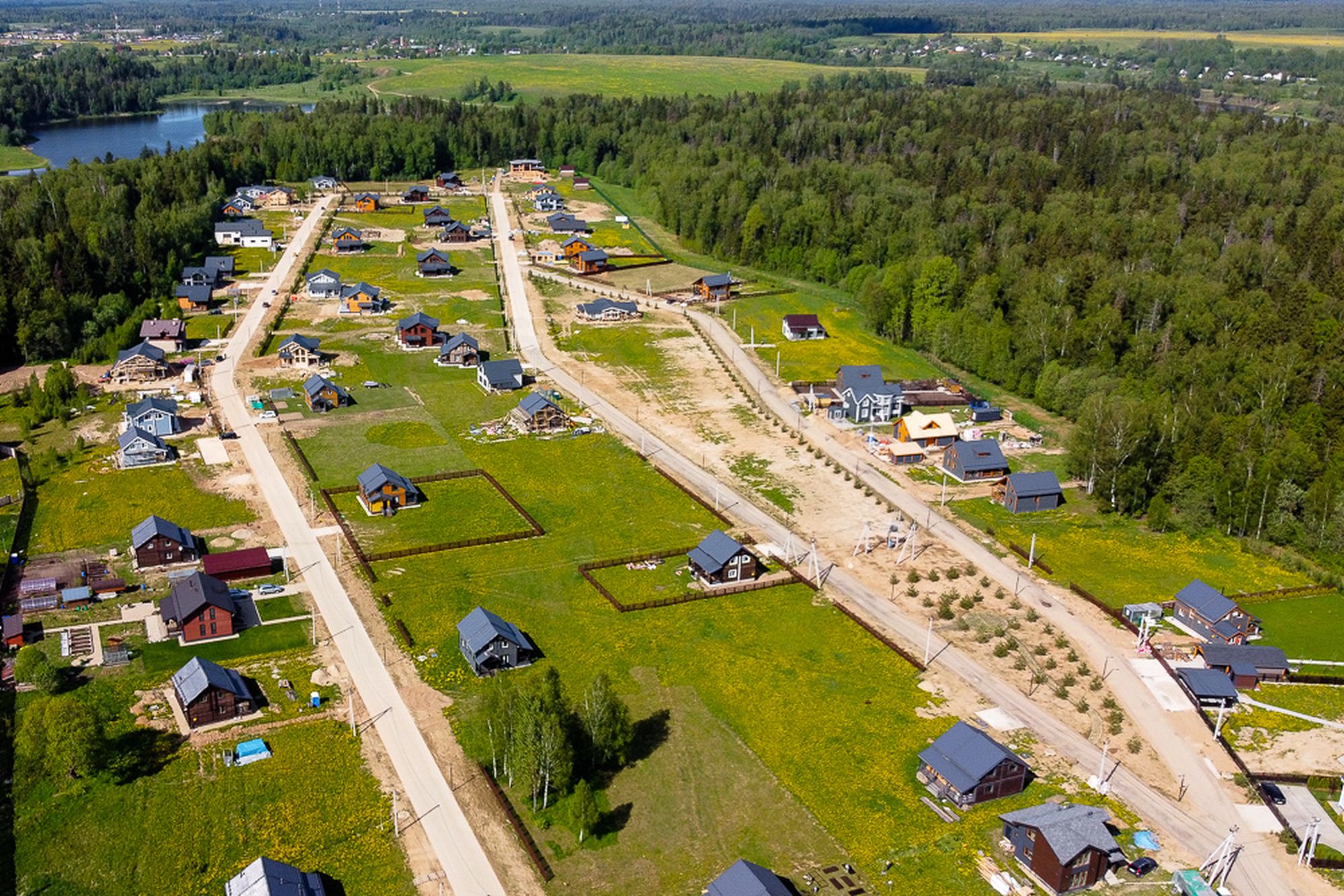 Продам земельный участок 939 м.кв.