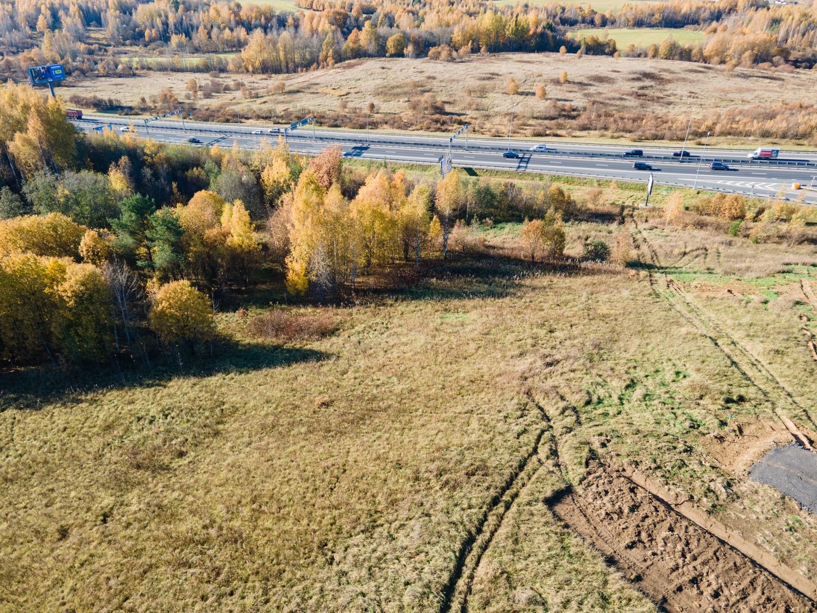 Продам земельный участок 1427 м.кв.