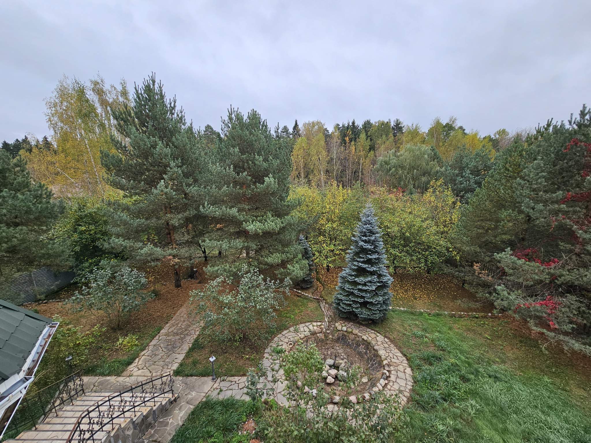 Продам земельный участок 2000 м.кв.