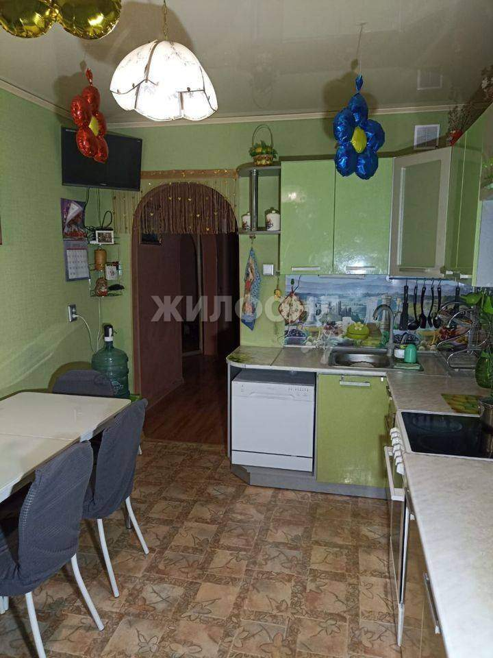 Квартира на продажу в Томске, Интернационалистов улица, 8/2 фото №0