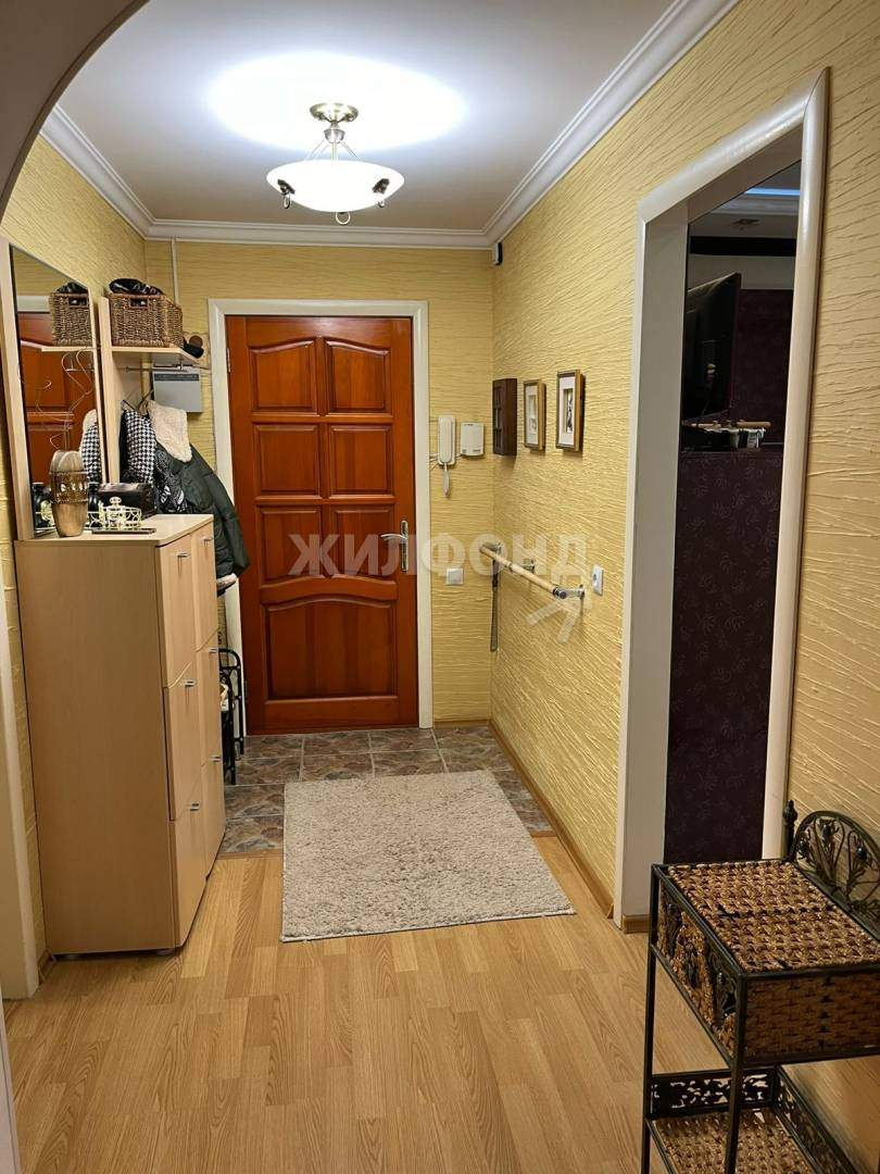 Квартира на продажу в Дятьково, 13-й микрорайон, 3 фото №10