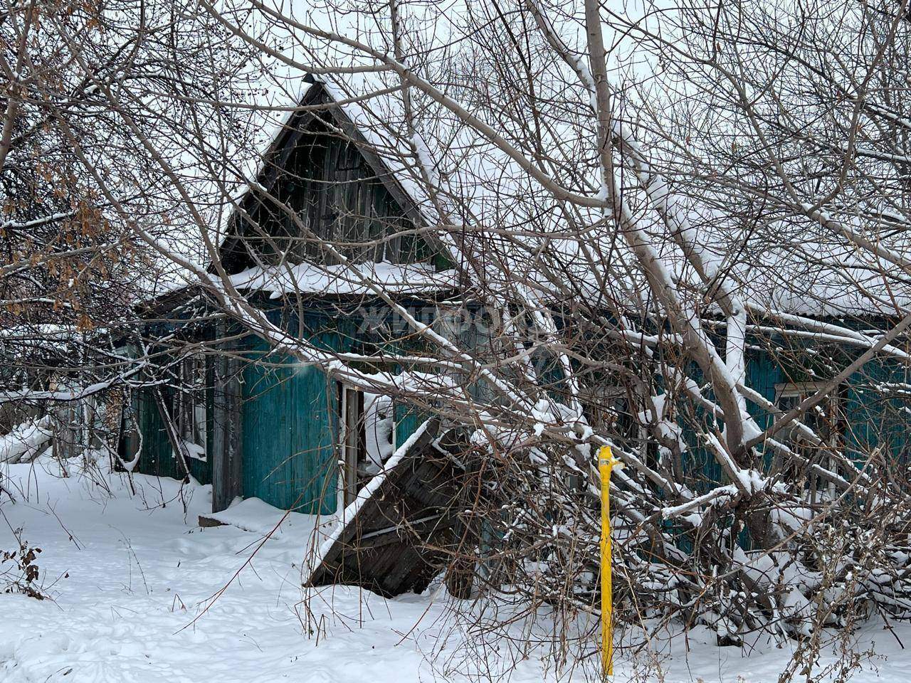 Продам земельный участок 649 м.кв.